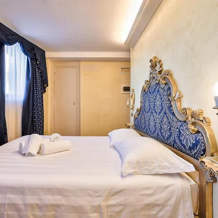 Vecellio On The Lagoon 3*