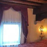 Отель Vecellio On The Lagoon 3*